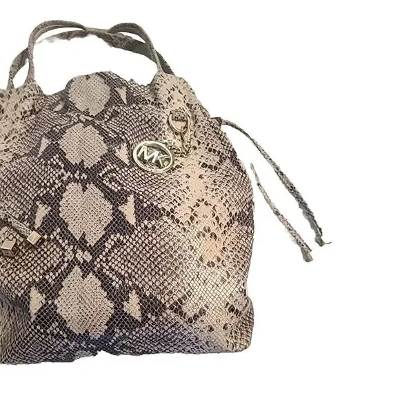 Michael Kors Python Embossed Leather Drawstring Bucket Tote Satchel Shoulder Bag - Picture 8 of 16